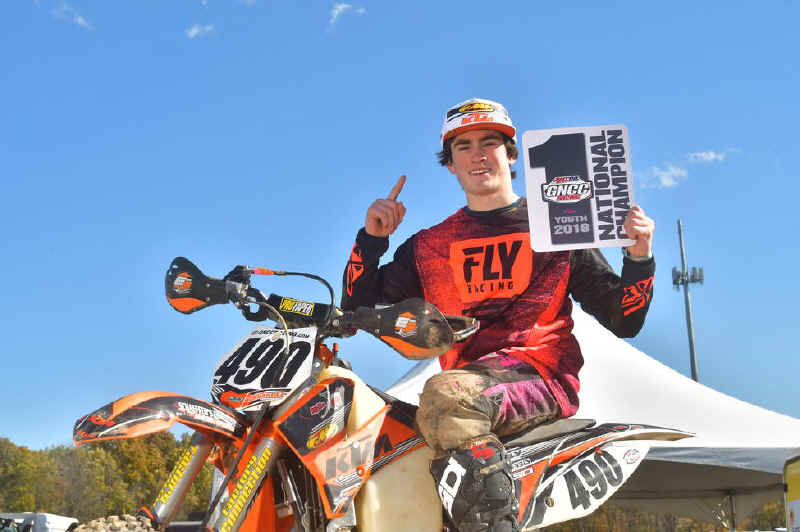 Max Fernandez earned the 2018 Youth National Championship.